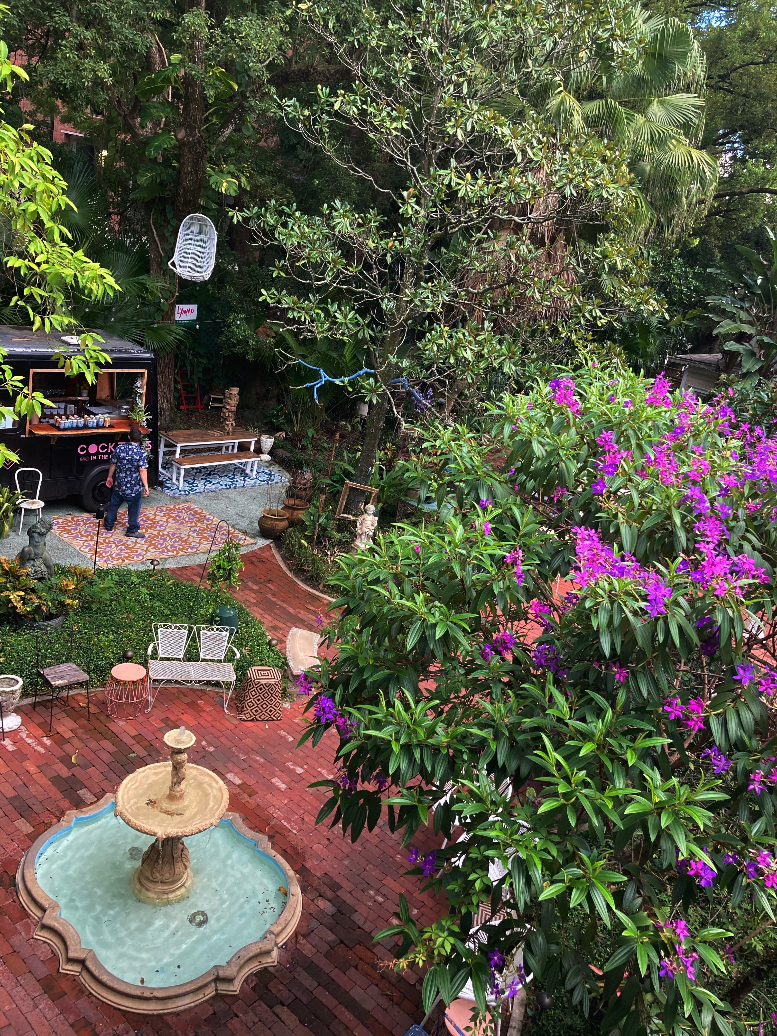 Orlando Bar Crawl | The Wellborn